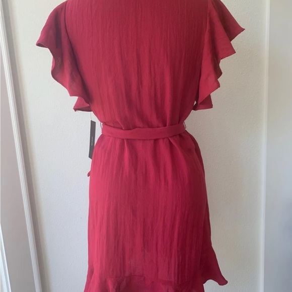 Lulus XS /S Ruffle Wrap Dress - Picture 7 of 8